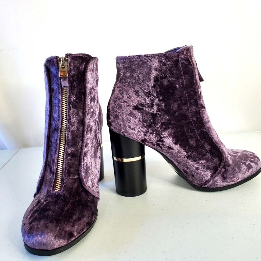 Call it Spring Kalivas Velvet Bootie Size 10 Purple High Heeled Ankle Boot New